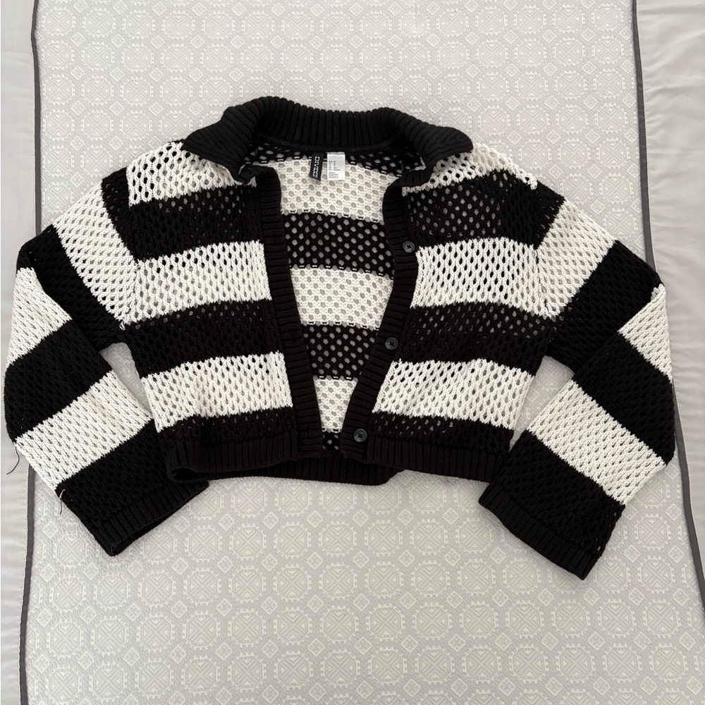 Black and White Striped Women's Sweater